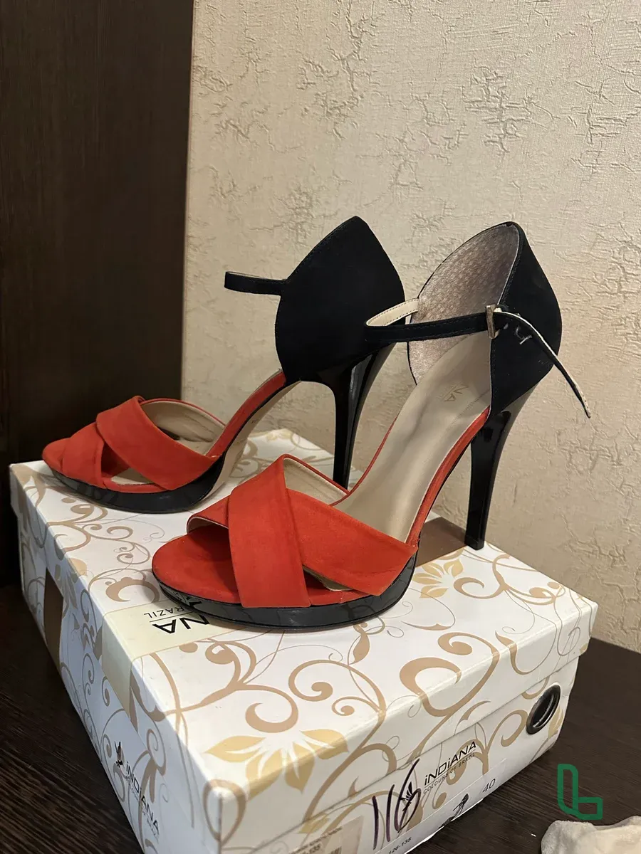 Босоножки в хорошем состоянии