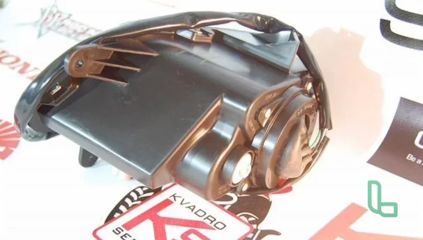 Фара передняя правая в сборе BRP Can-am 710000861