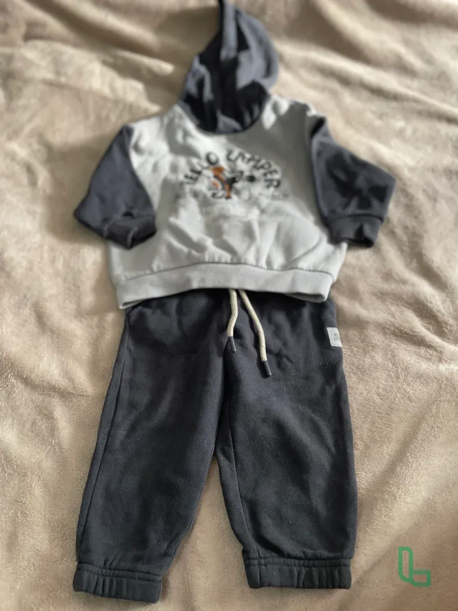 Костюм с небольшим начесом