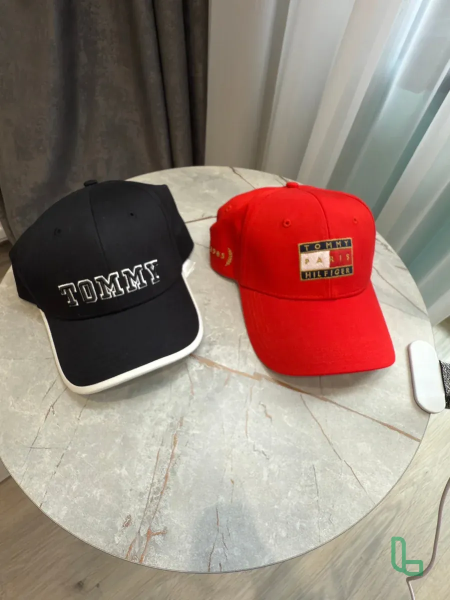 Кепки Tommy Hilfiger