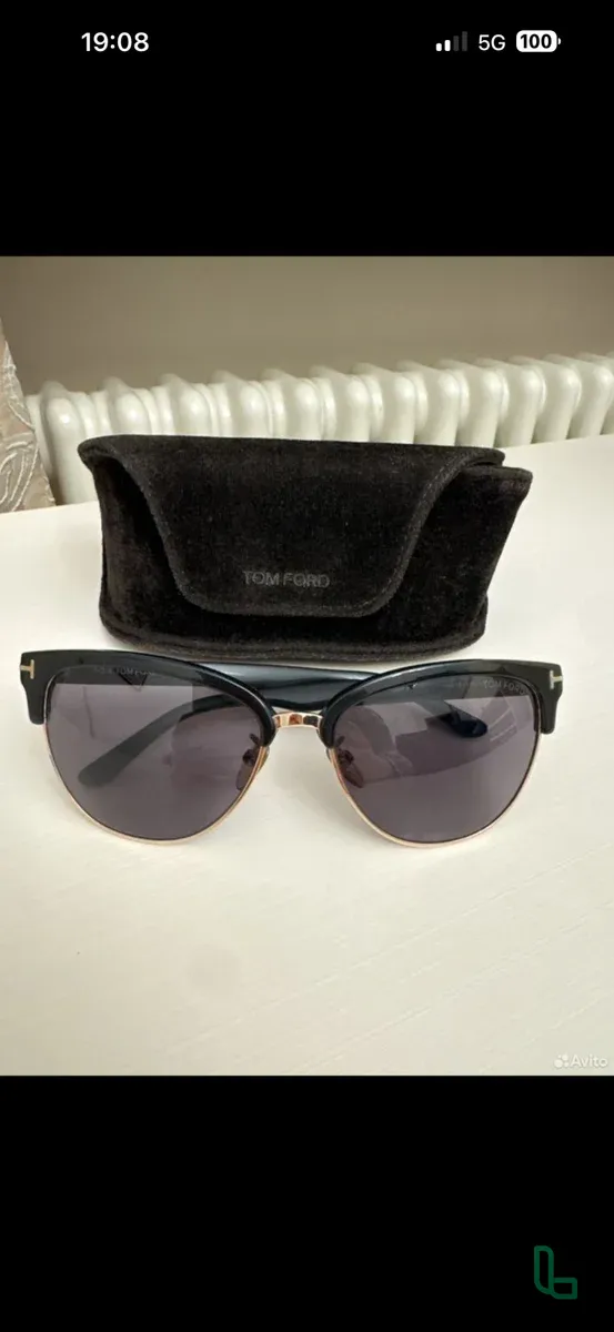 Солнцезащитные очки Tom Ford