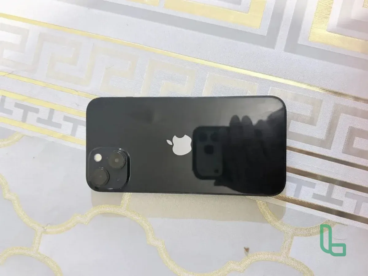 Продам iPhone 13 почти даже хорошем состояни торг
