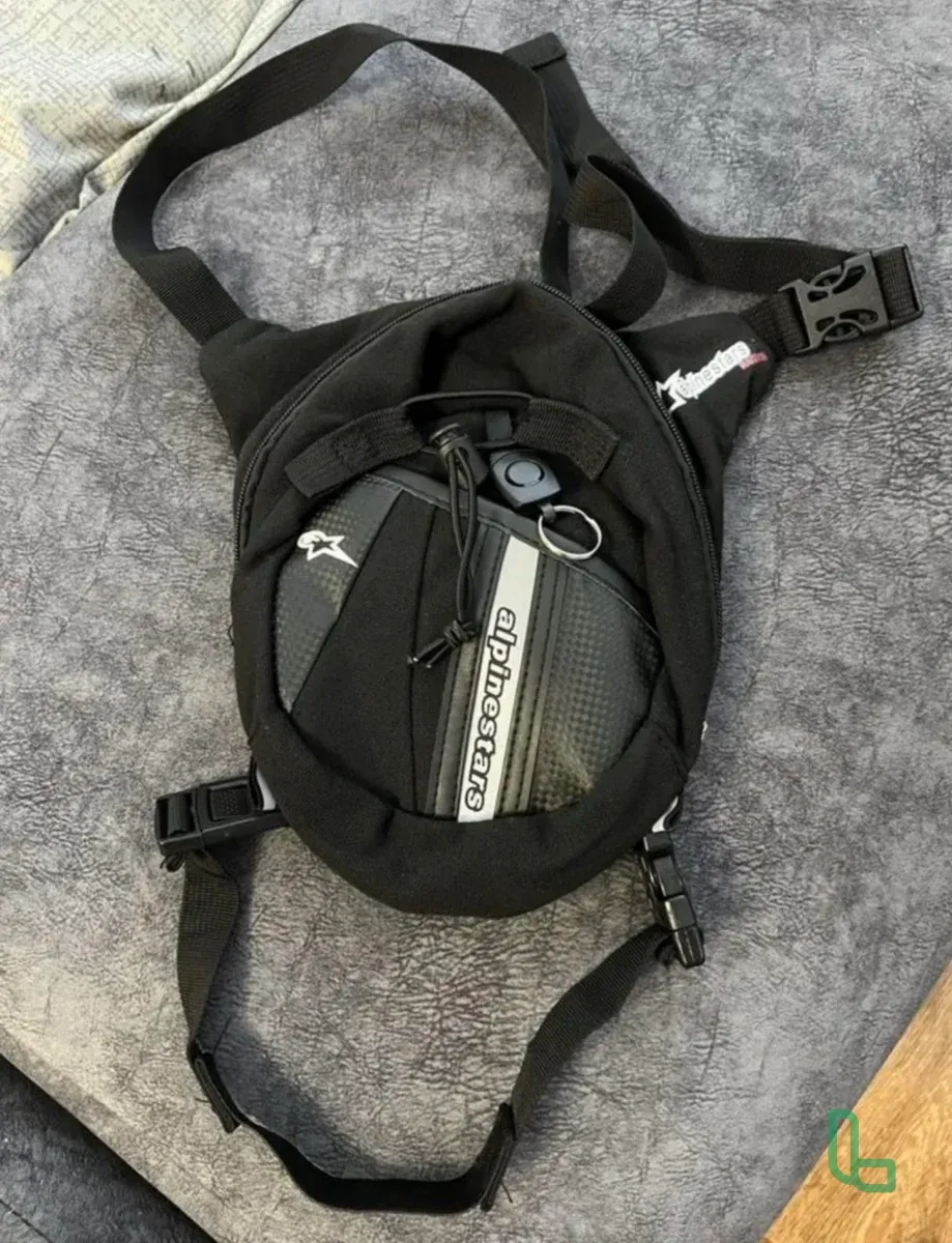 Мотосумка на бедро