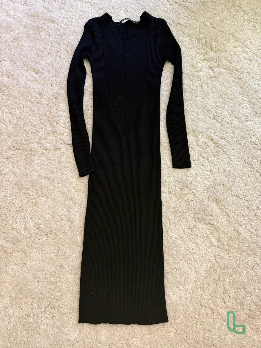 Платье-лапша трикотажное, фирма Снежная Королева