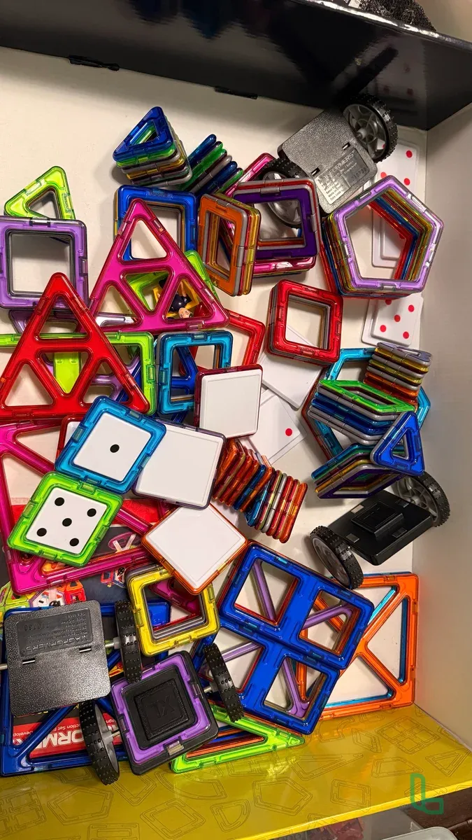 Конструктор Magformers