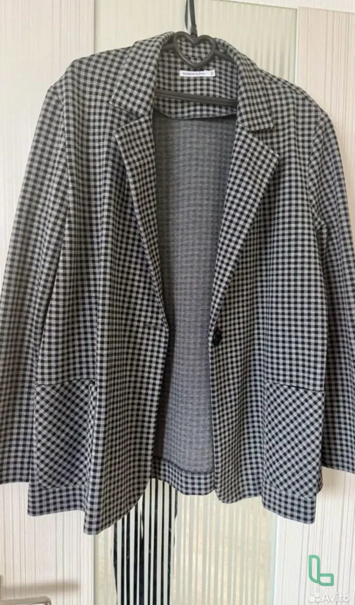 Пиджак женский 52