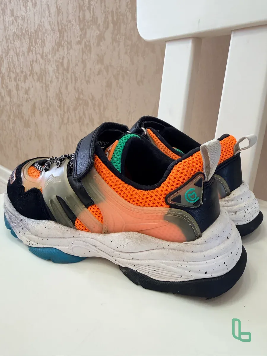 Кроссовки Котофей 27 Р