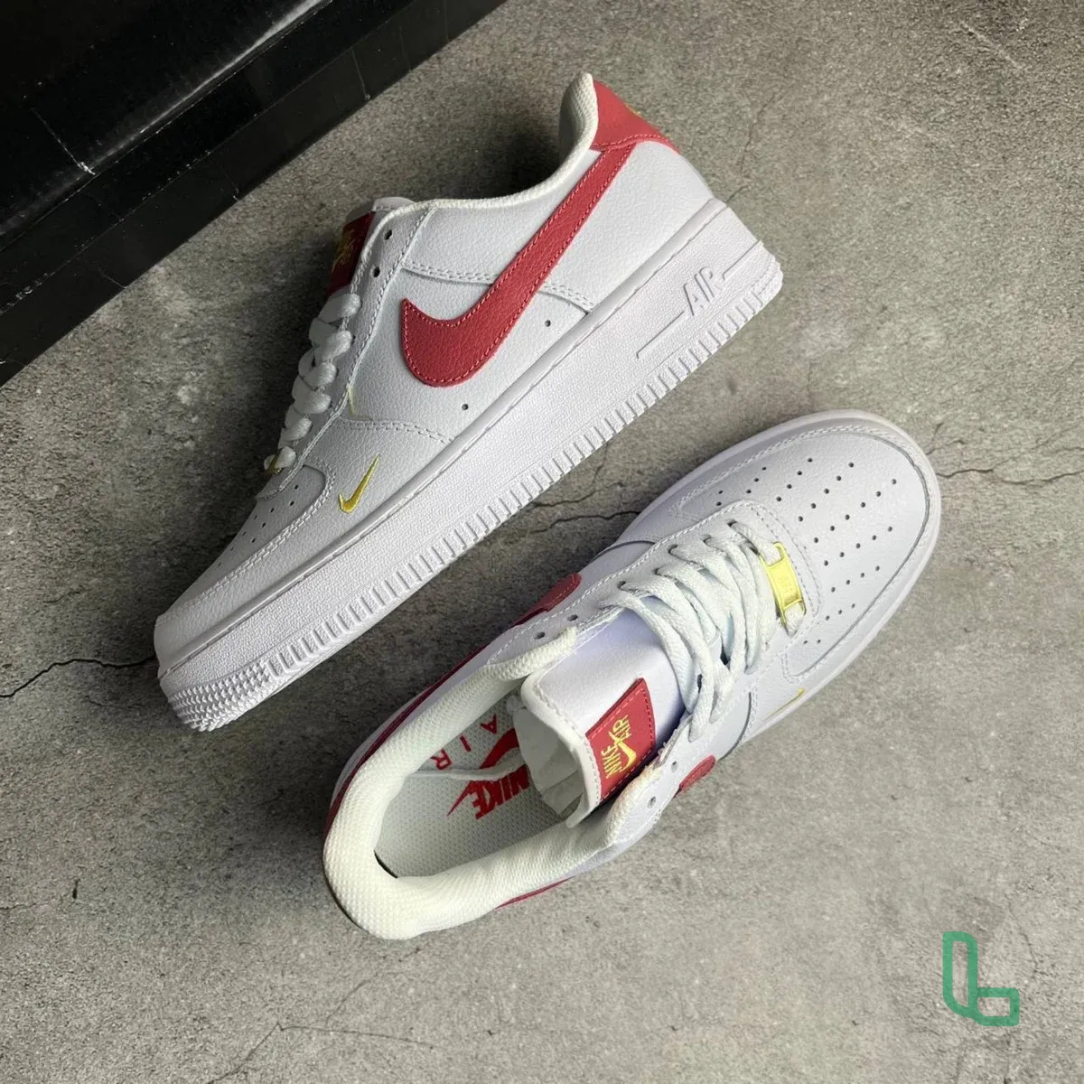Nike air force 1