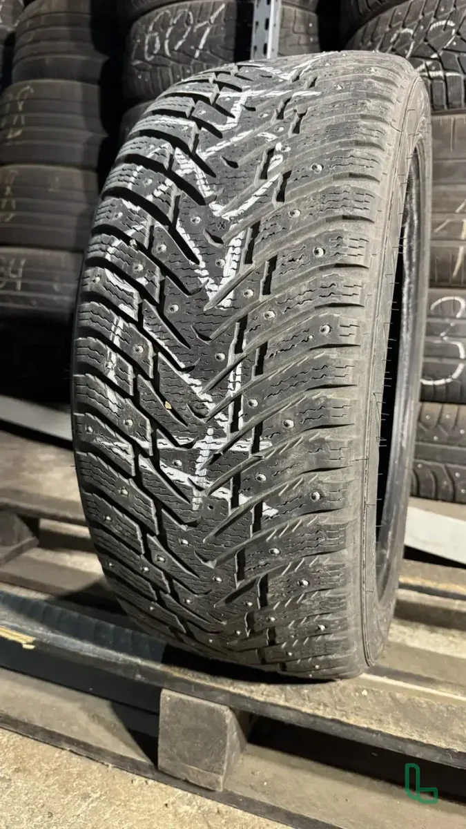 Шина Nokian Nordman 8 245 45 19