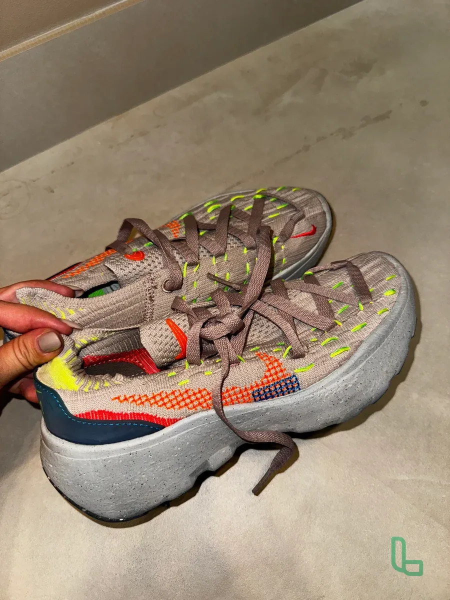 Кроссовки Nike 37.5 размер