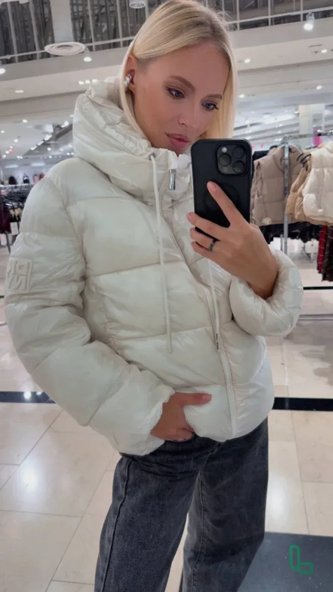 Куртка Женская