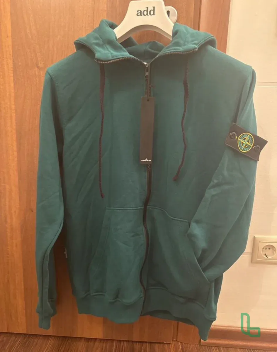 Реглан Зипка