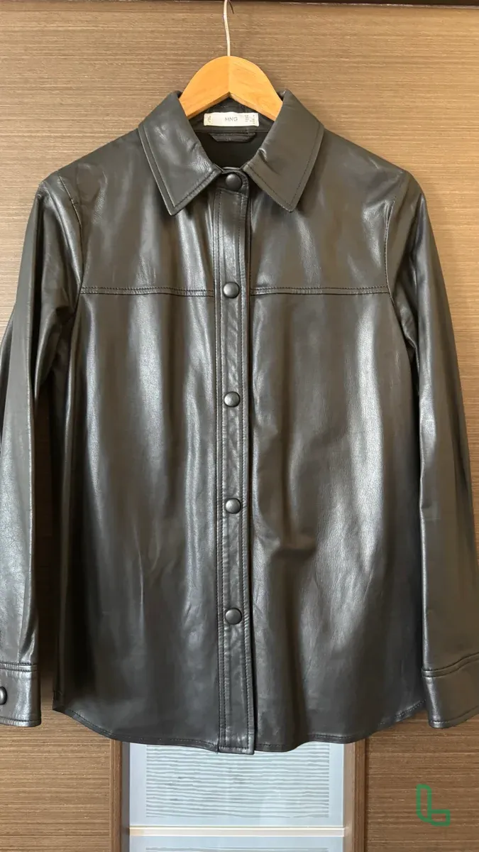 Женская Кожанная Рубашка.