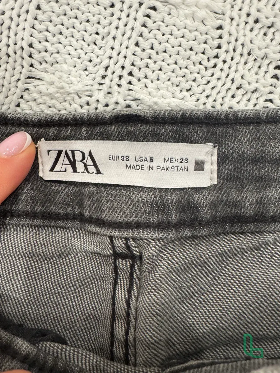 Джинсы Zara женские