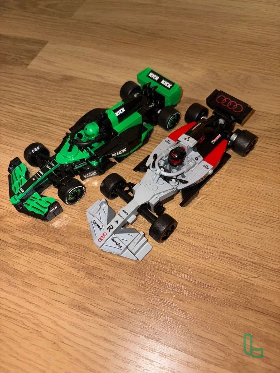 LEGO: Audi F1 + Kick Sauber + Рамка для Audi