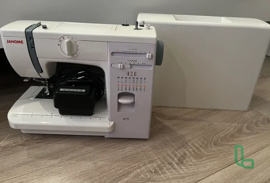 Швейная машинка Janome 415 Japan