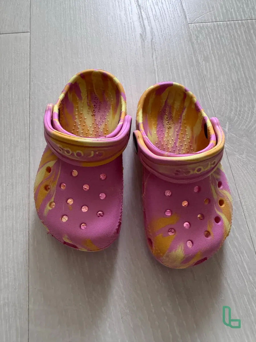 Сандали Crocs