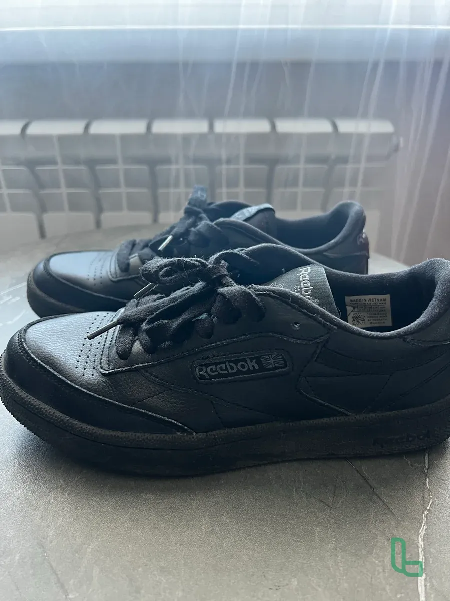 Кроссовко Reebok