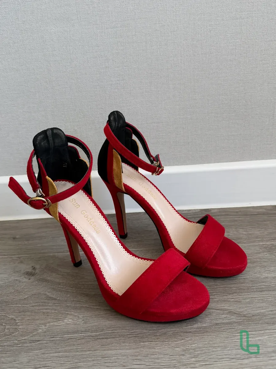 Туфли Женские