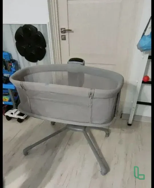 колыбель кроватка