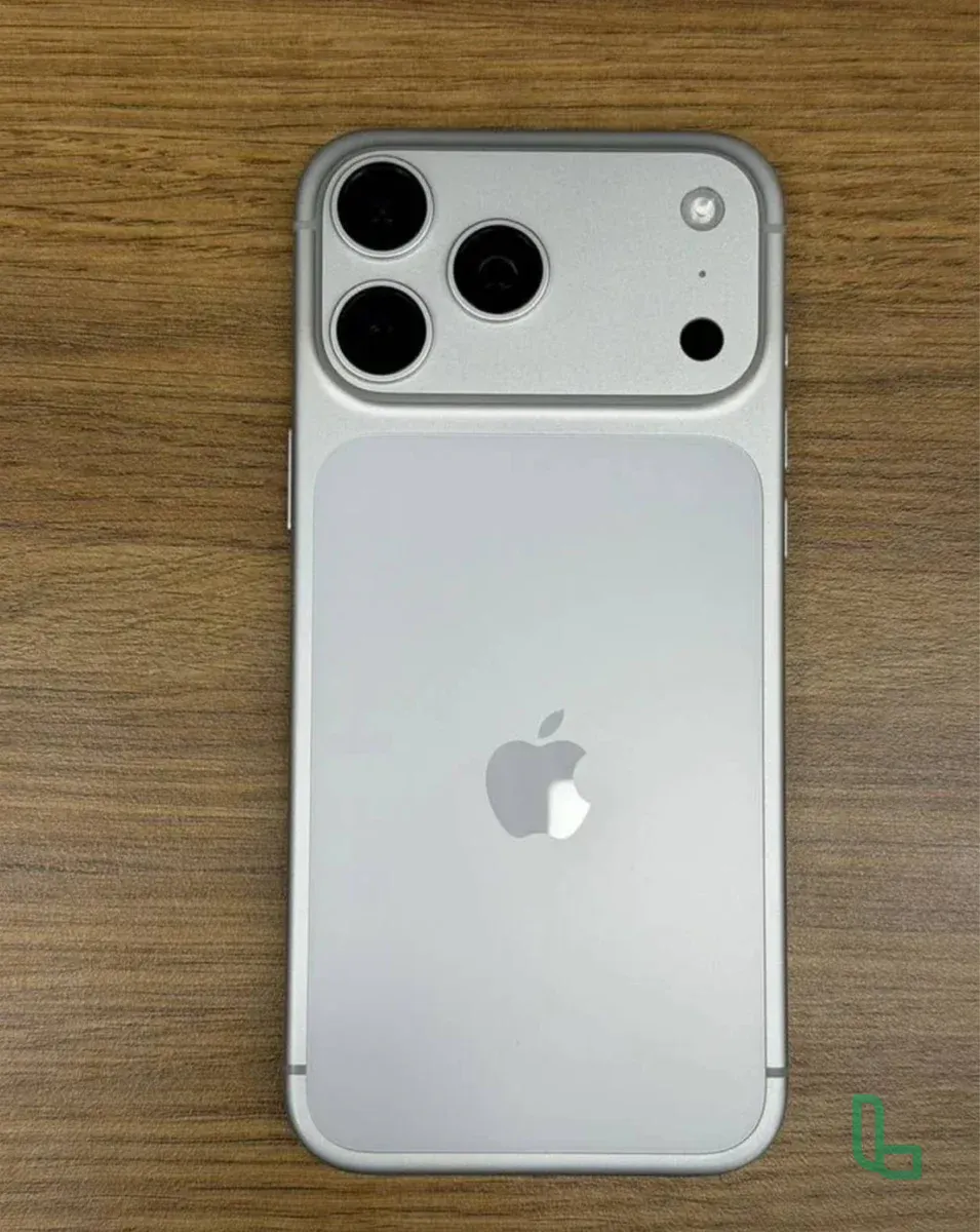 iPhone 17 Pro Max, 256 Гб, eSIM