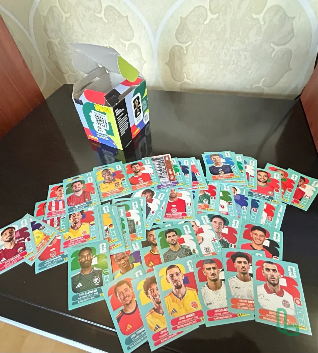 Коробка наклеек Panini ЧМ 2026