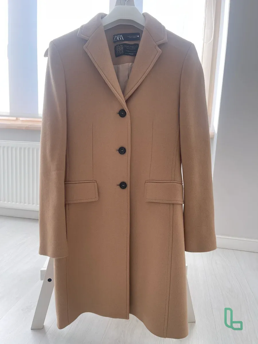 Пальто Zara