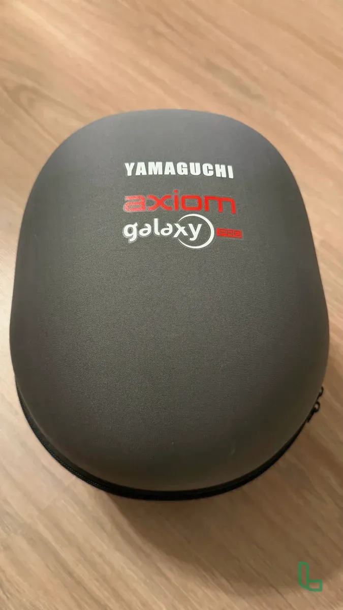 Массажер для головы Yamaguchi Galaxy Axiom PRO Chr