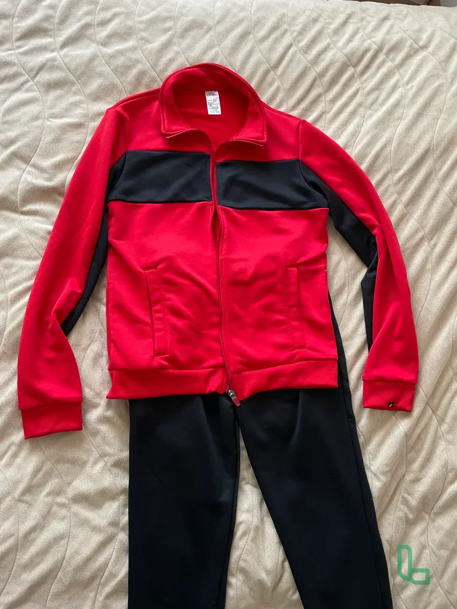 Спортивный Костюм