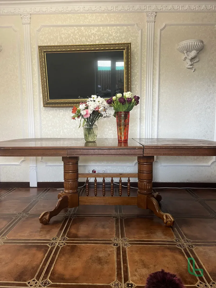 Продается Дубовый Стол