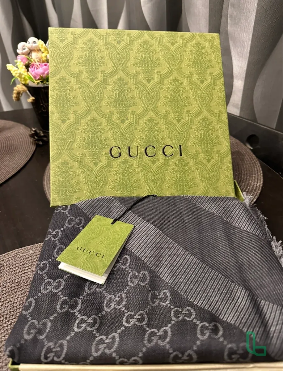 Новый Оригинальный Шарф -Gucci