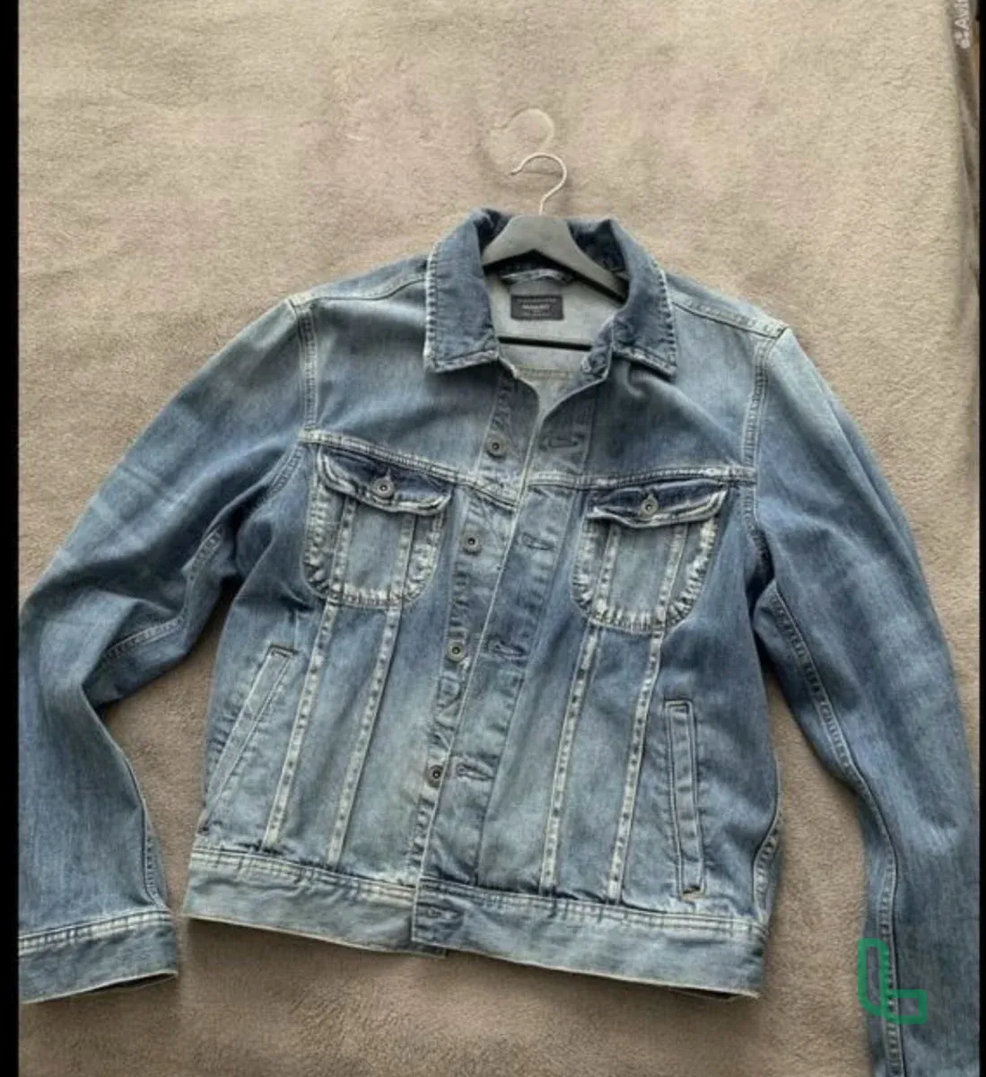 Джинсовая куртка Mango