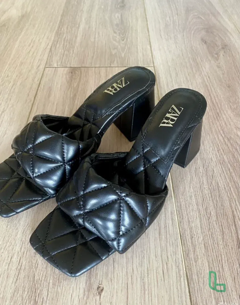 Босоножки Женские