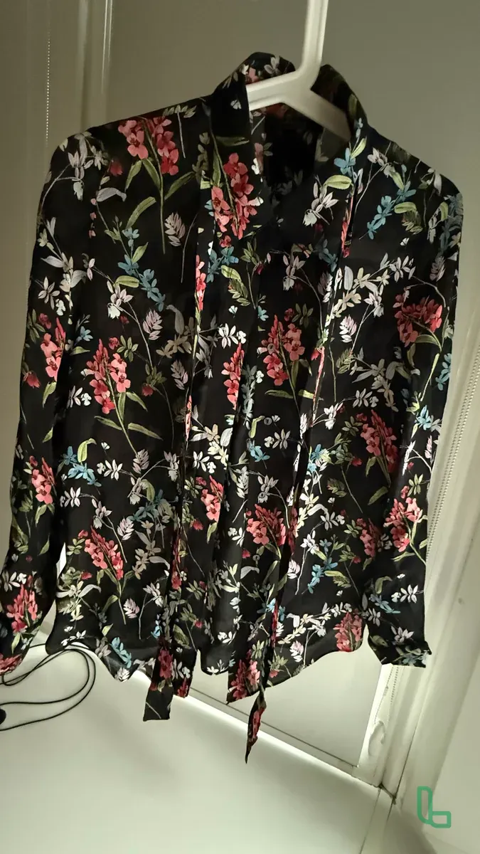 Блузка Charuel