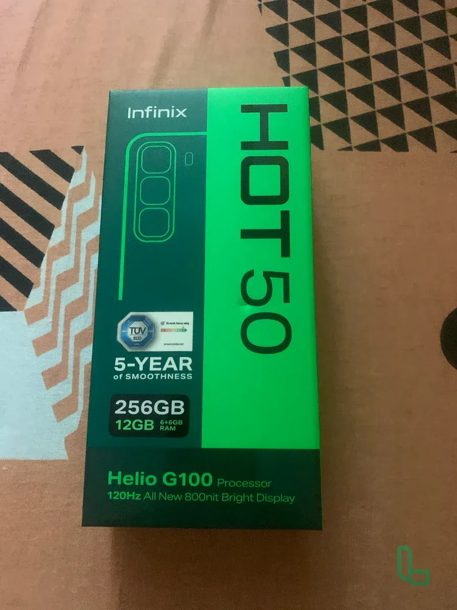 смартфон Infinix HOT 50