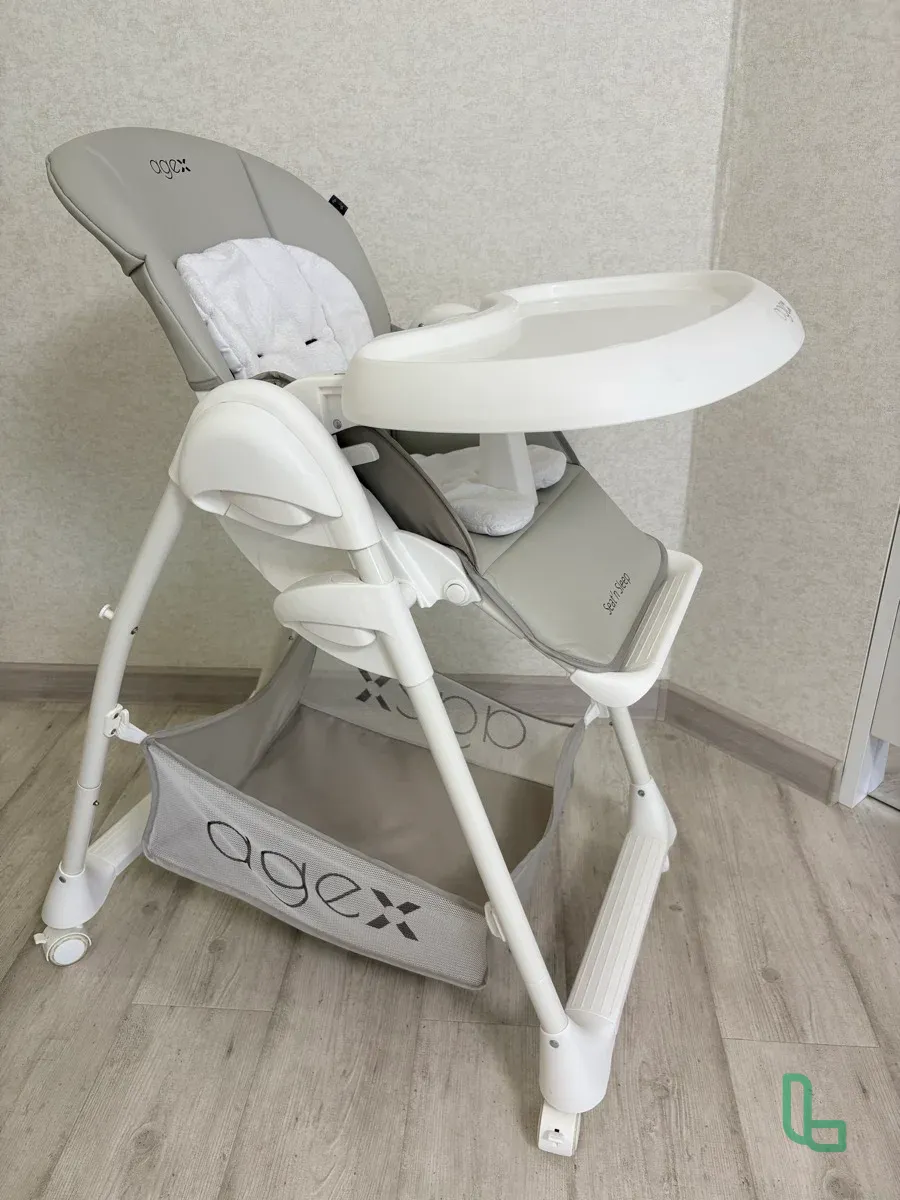 Стульчик для кормления Agex Seat'n Sleep
