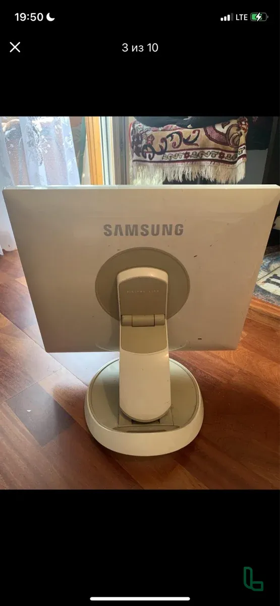 Монитор Samsung