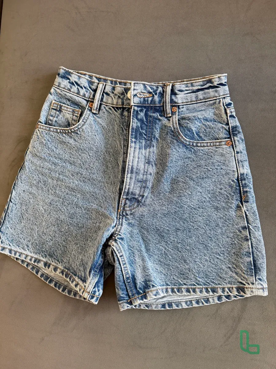 Шорты Zara
