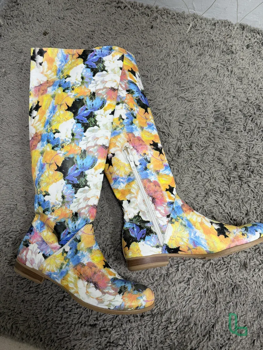 Женские Сапоги Италия размер 39