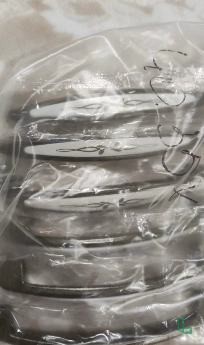 Ручки Мебельные С Креплением. 9 Шт