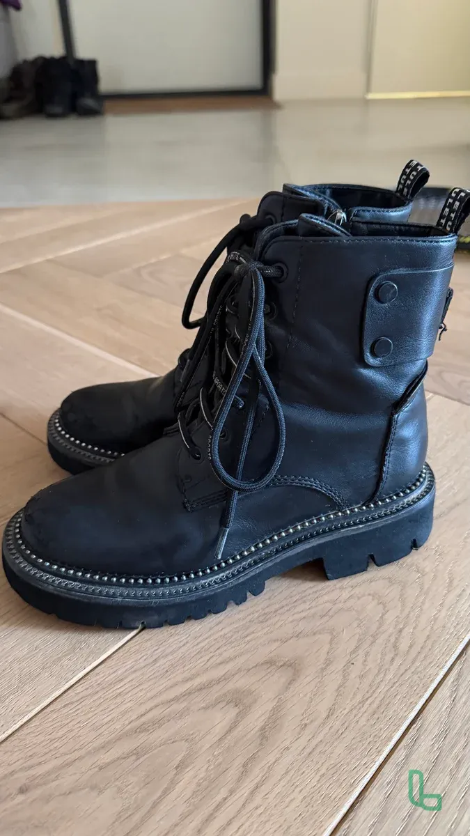 Ботинки 34 Размер