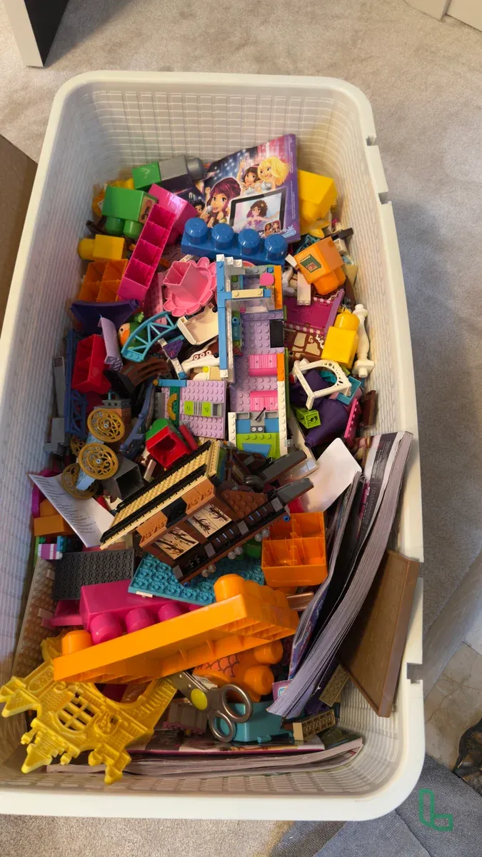 Lego в разобранном виде