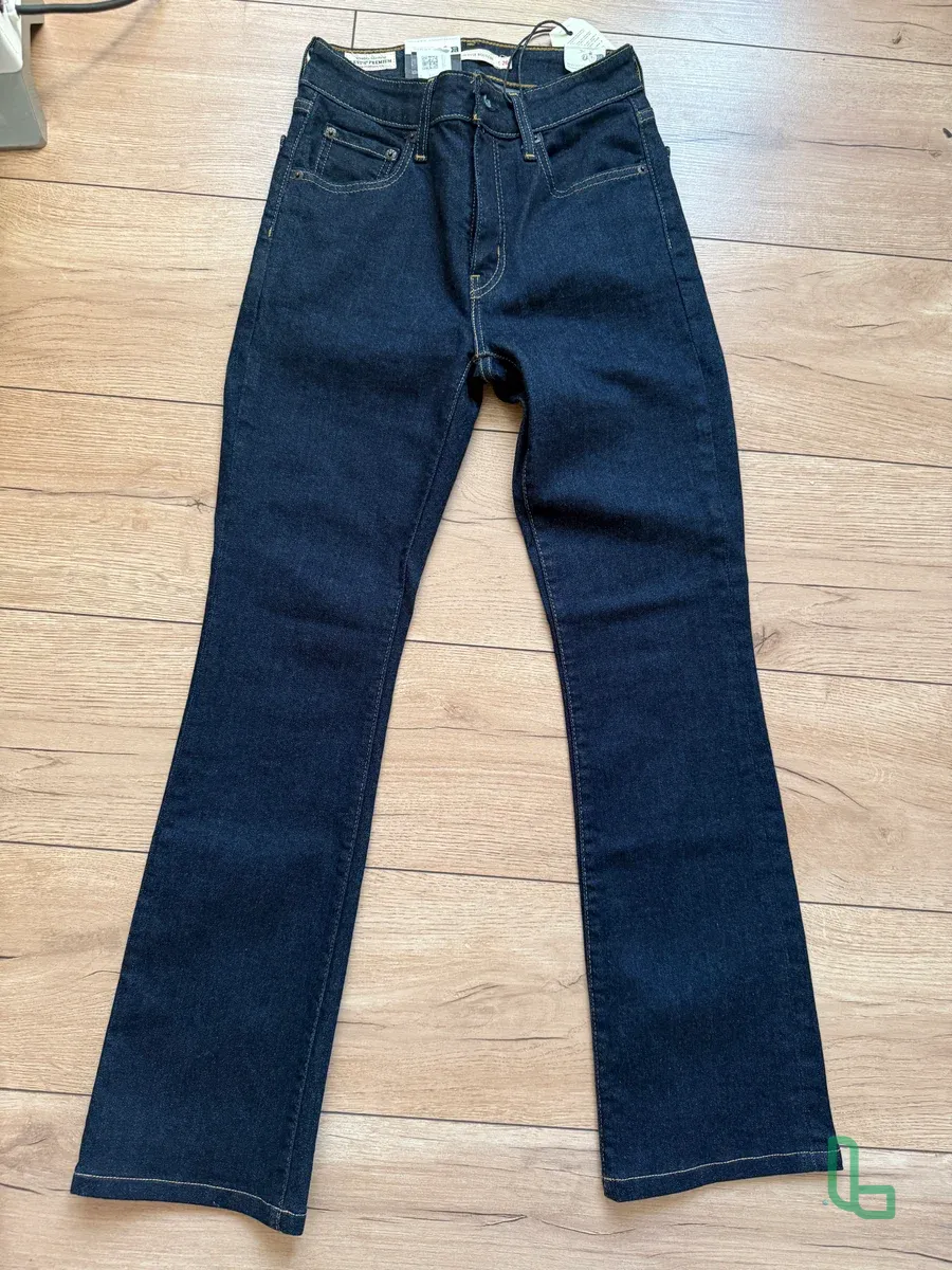 Продам Джинсы Levis