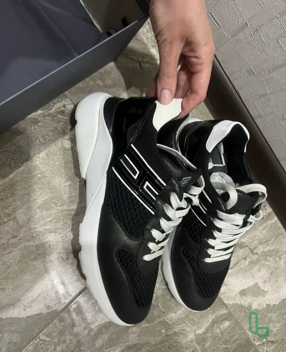 Кроссовки Hogan