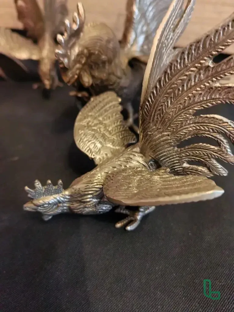 Статуэтки Петухи