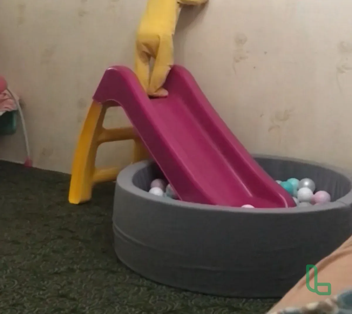 Сухой Бассейн С Горкой