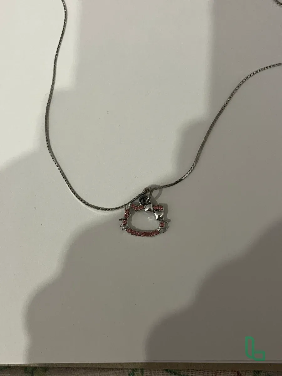Ожерелье Hello Kitty с розовыми стразами