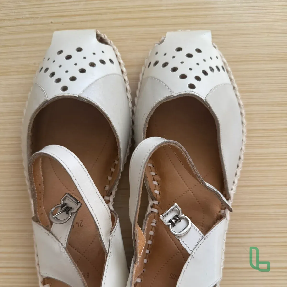 Босоножки женские новые. Цебо .