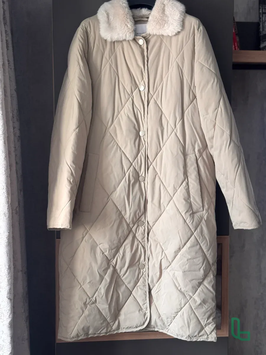 Демисезонный Плащ Mohito