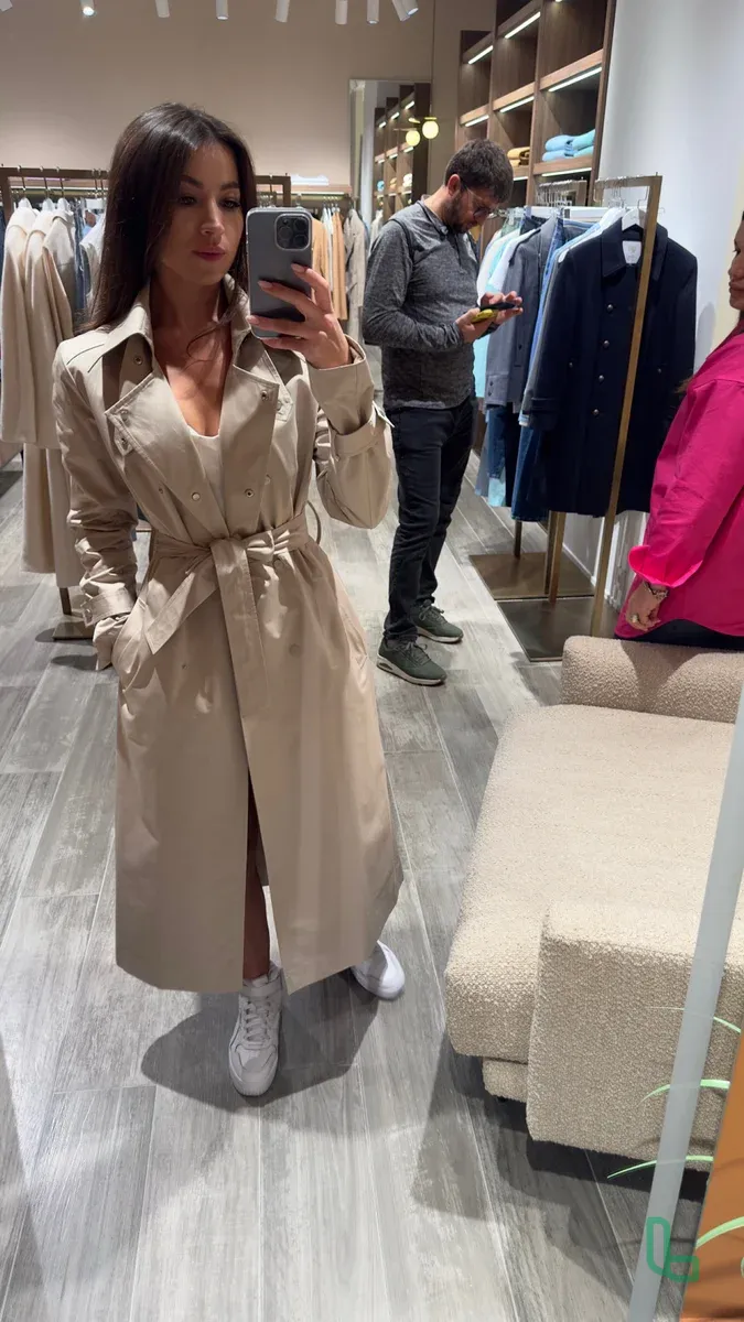 Продам элегантный бежевый тренч